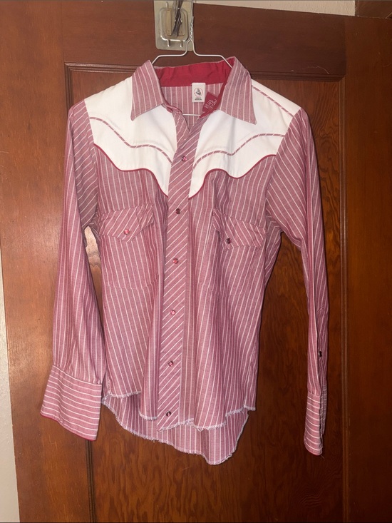 Tops - Vintage Western-Style Button Down Shirt in Rose Pink with White Yoke